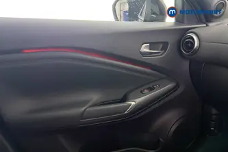 Nissan Juke N-Connecta Manual Petrol SUV - Stock Number (1682547) - 10th supplementary image