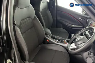 Nissan Juke N-Connecta Manual Petrol SUV - Stock Number (1682547) - 22nd supplementary image
