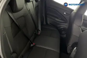Nissan Juke N-Connecta Manual Petrol SUV - Stock Number (1682547) - 25th supplementary image