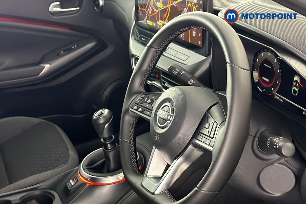 Nissan Juke N-Connecta Manual Petrol SUV - Stock Number (1682547) - 48th supplementary image