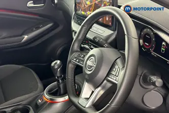 Nissan Juke N-Connecta Manual Petrol SUV - Stock Number (1682547) - 48th supplementary image