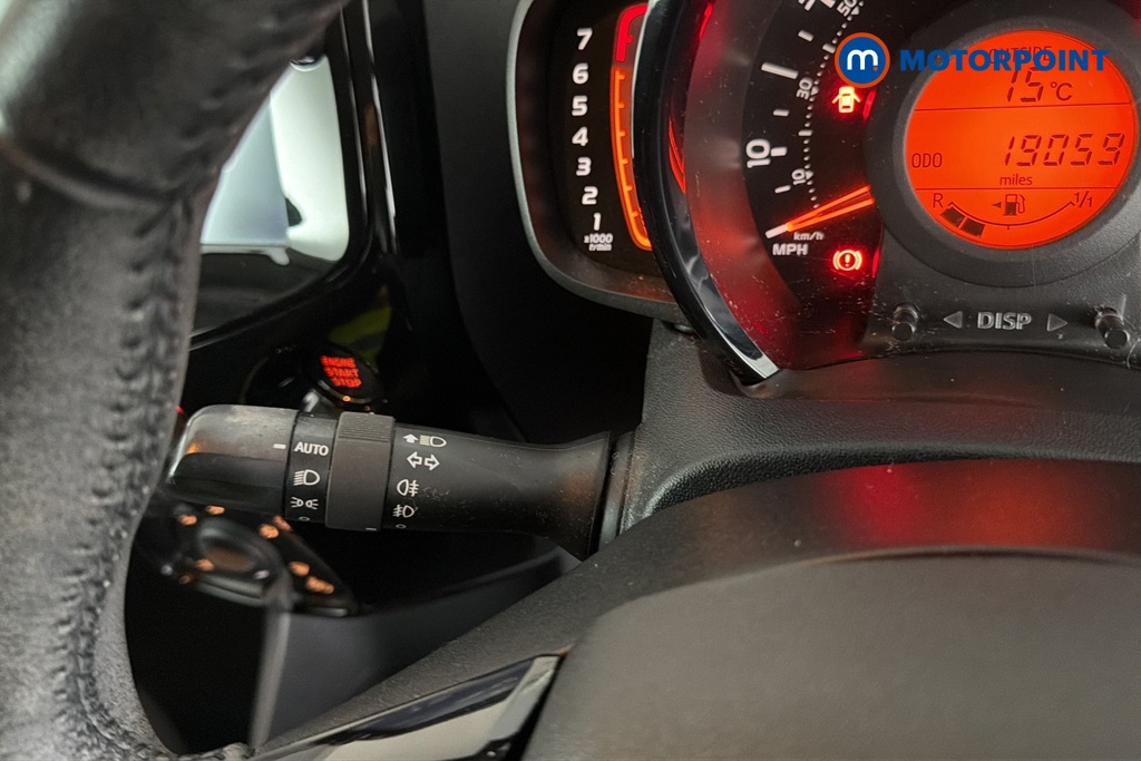 Peugeot 108 Allure Manual Petrol Hatchback - Stock Number (1682681) - 5th supplementary image
