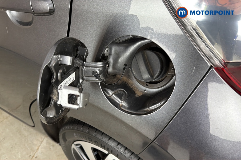 Peugeot 108 Allure Manual Petrol Hatchback - Stock Number (1682681) - 41st supplementary image