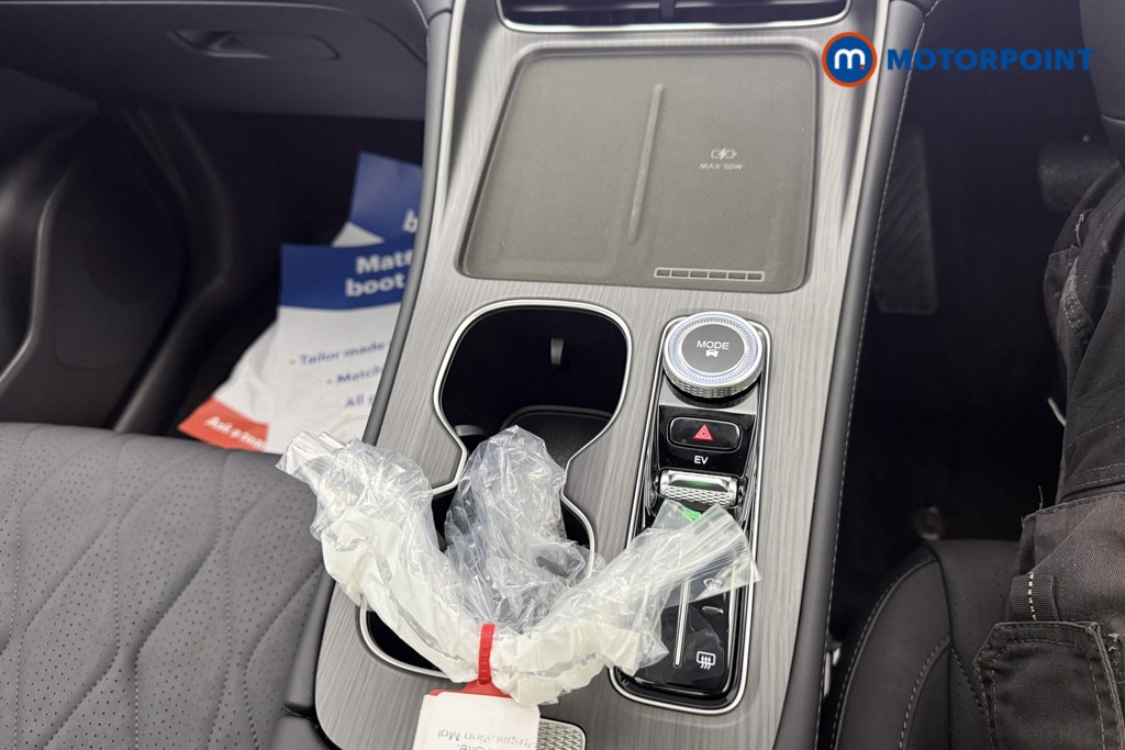 Chery Tiggo 8 Summit Automatic Petrol Plug-In Hybrid SUV - Stock Number (1682803) - 12th supplementary image