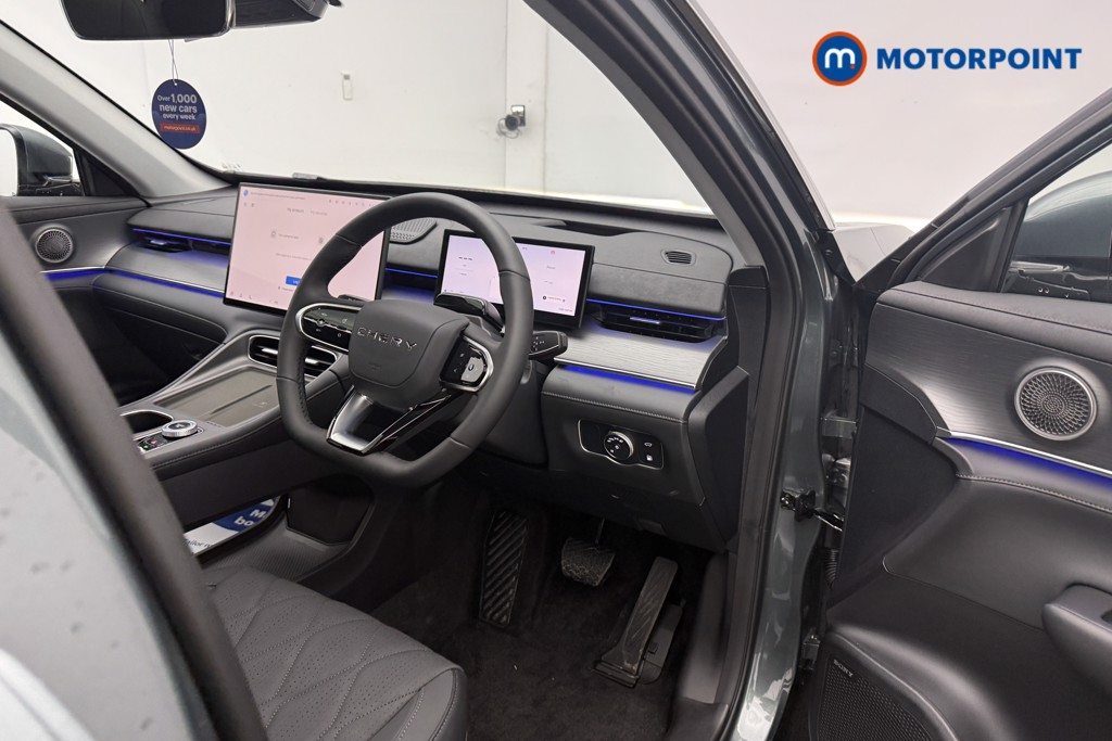 Chery Tiggo 8 Summit Automatic Petrol Plug-In Hybrid SUV - Stock Number (1682803) - 25th supplementary image