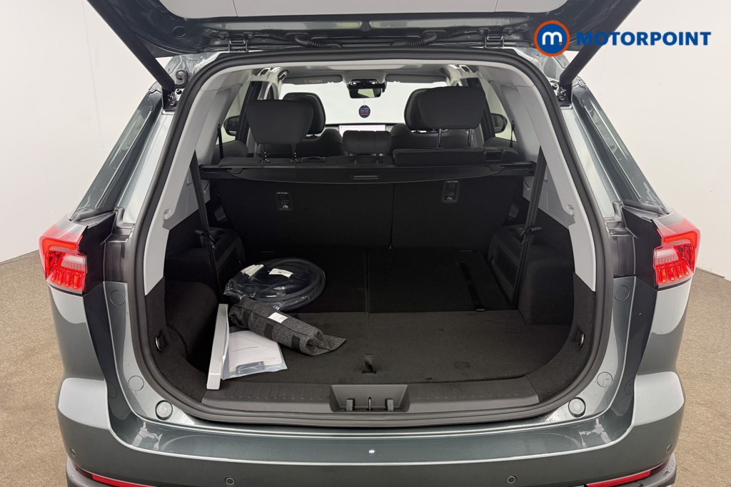 Chery Tiggo 8 Summit Automatic Petrol Plug-In Hybrid SUV - Stock Number (1682803) - 36th supplementary image