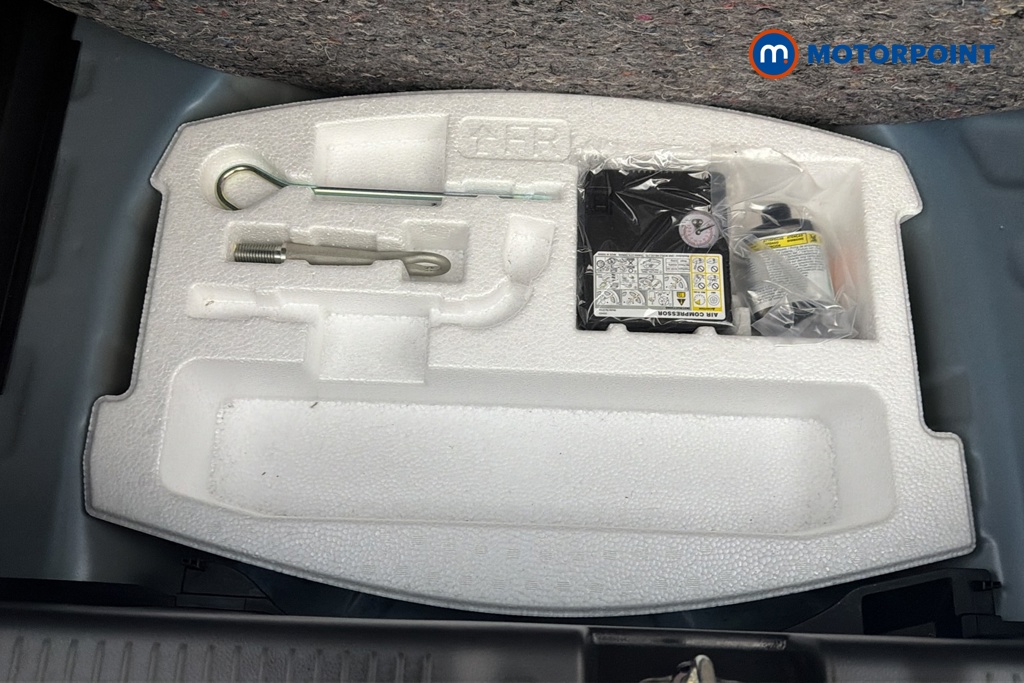 Suzuki Swift Sz-L Manual Petrol Hatchback - Stock Number (1682939) - 33rd supplementary image