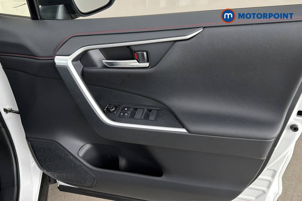 Toyota Rav4 Design Automatic Petrol Plug-In Hybrid SUV - Stock Number (1683266) - 18th supplementary image