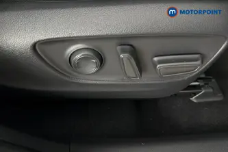 Toyota Rav4 Design Automatic Petrol Plug-In Hybrid SUV - Stock Number (1683266) - 23rd supplementary image