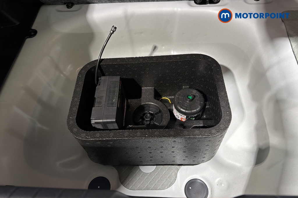 Hyundai I20 Black Line Manual Petrol Hatchback - Stock Number (1683295) - 33rd supplementary image