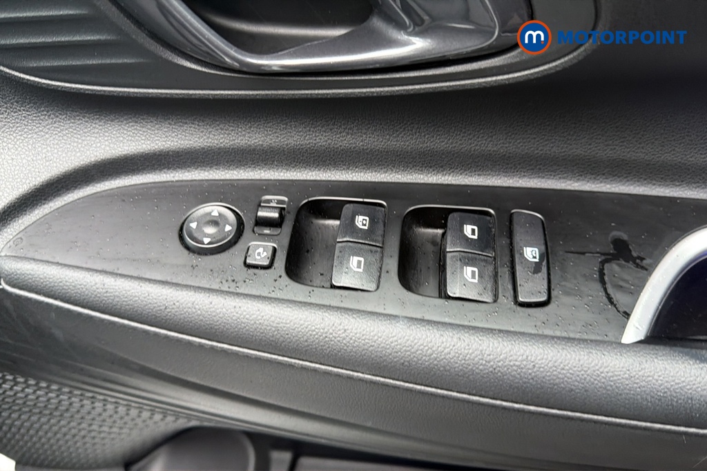 Hyundai I20 Tech Line Automatic Petrol Hatchback - Stock Number (1683296) - 19th supplementary image