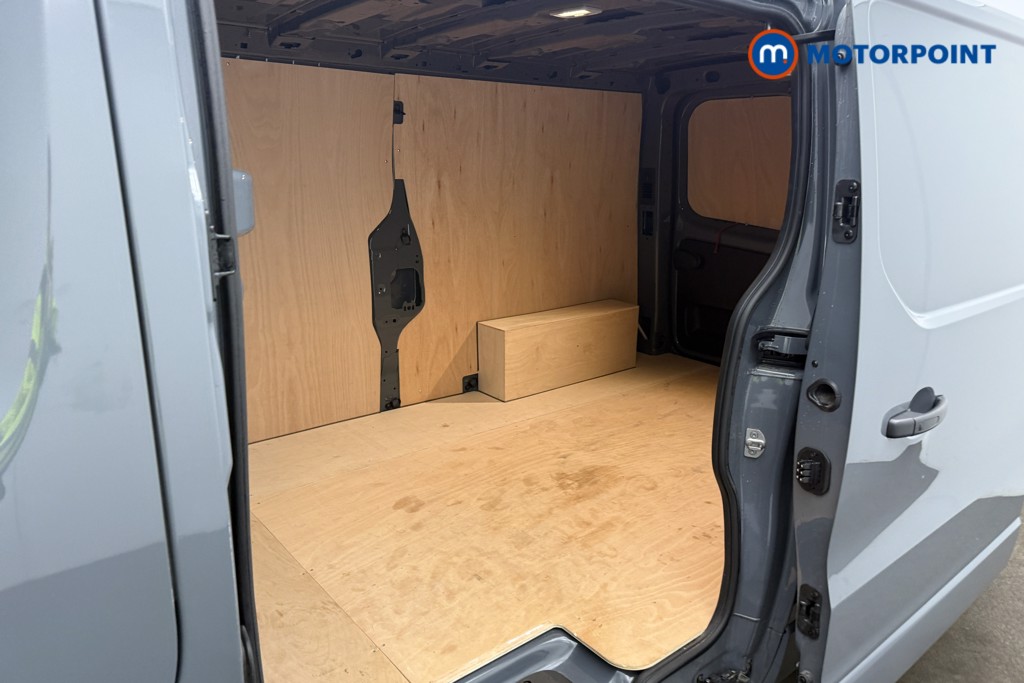 Renault Trafic Extra Sport Automatic Diesel Panel Van - Stock Number (1683338) - 20th supplementary image
