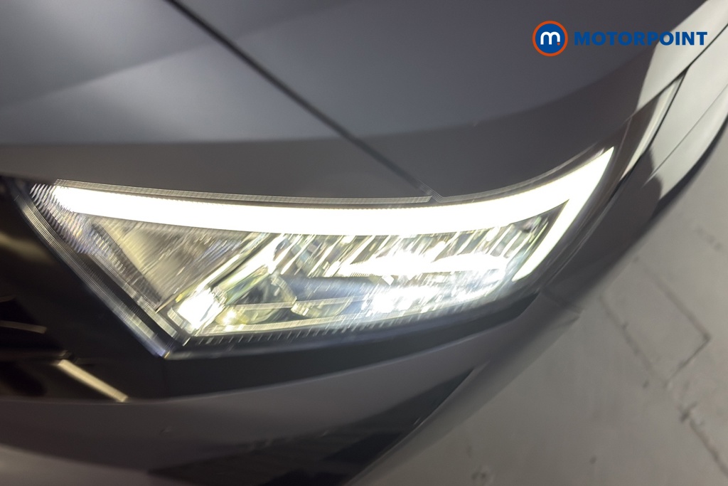 Hyundai I20 Tech Line Automatic Petrol Hatchback - Stock Number (1683593) - 42nd supplementary image