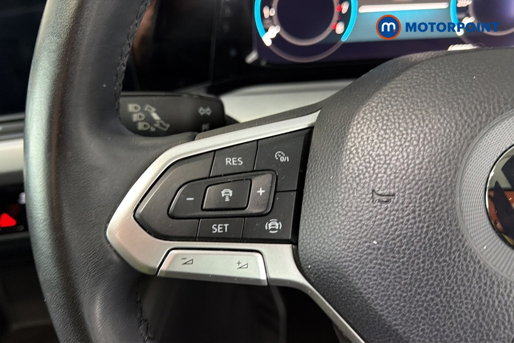 Volkswagen Golf Life Manual Petrol Hatchback - Stock Number (1684212) - 4th supplementary image
