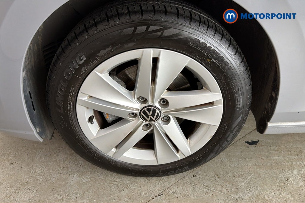 Volkswagen Golf Life Manual Petrol Hatchback - Stock Number (1684212) - 44th supplementary image
