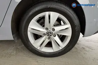 Volkswagen Golf Life Manual Petrol Hatchback - Stock Number (1684212) - 45th supplementary image