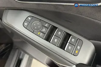 Nissan Qashqai Tekna-Plus Automatic Petrol-Electric Hybrid SUV - Stock Number (1684534) - 19th supplementary image