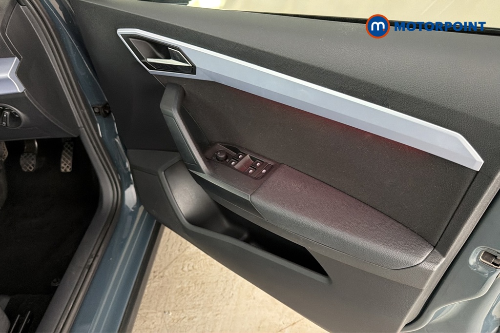 Seat Arona FR Manual Petrol SUV - Stock Number (1684587) - 18th supplementary image