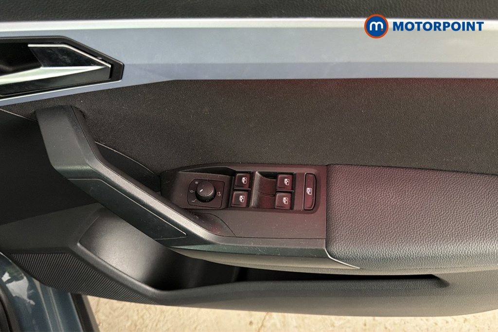 Seat Arona FR Manual Petrol SUV - Stock Number (1684587) - 19th supplementary image