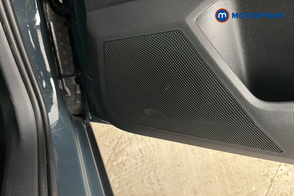 Seat Arona FR Manual Petrol SUV - Stock Number (1684587) - 21st supplementary image