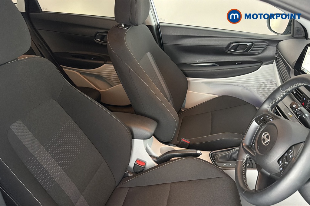 Hyundai I20 Tech Line Automatic Petrol Hatchback - Stock Number (1684683) - 22nd supplementary image