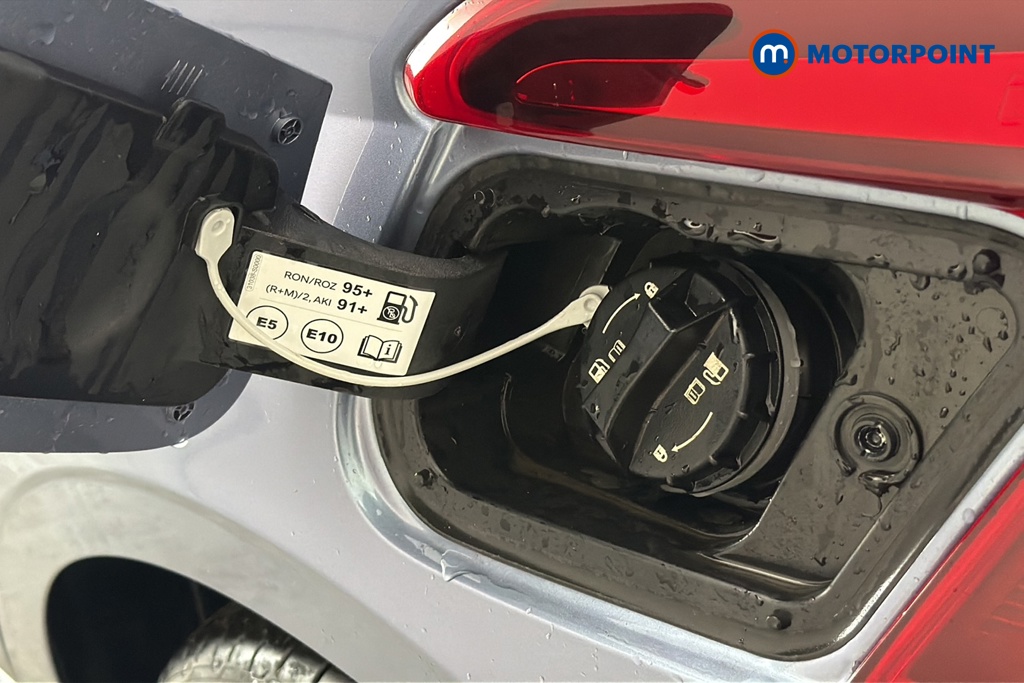 Hyundai I20 Tech Line Automatic Petrol Hatchback - Stock Number (1684683) - 41st supplementary image