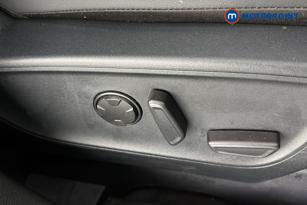 Ford Kuga St-Line Automatic Petrol Plug-In Hybrid SUV - Stock Number (1685050) - 23rd supplementary image