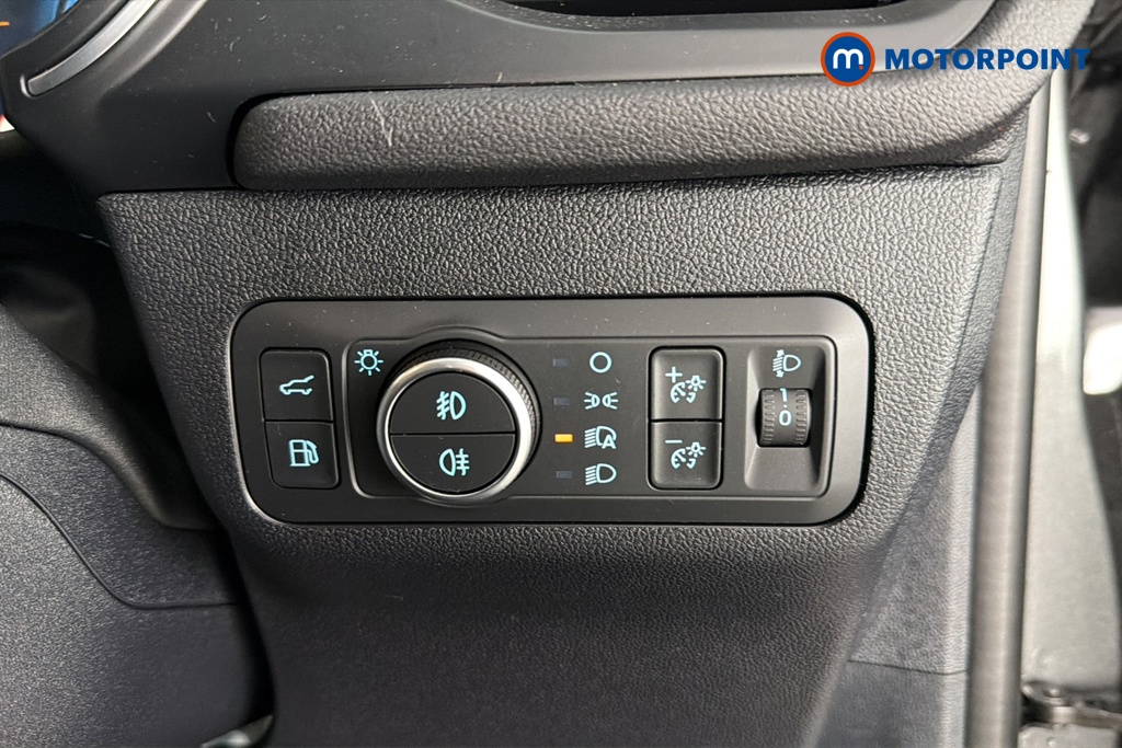 Ford Kuga Active Automatic Petrol Plug-In Hybrid SUV - Stock Number (1685068) - 11th supplementary image