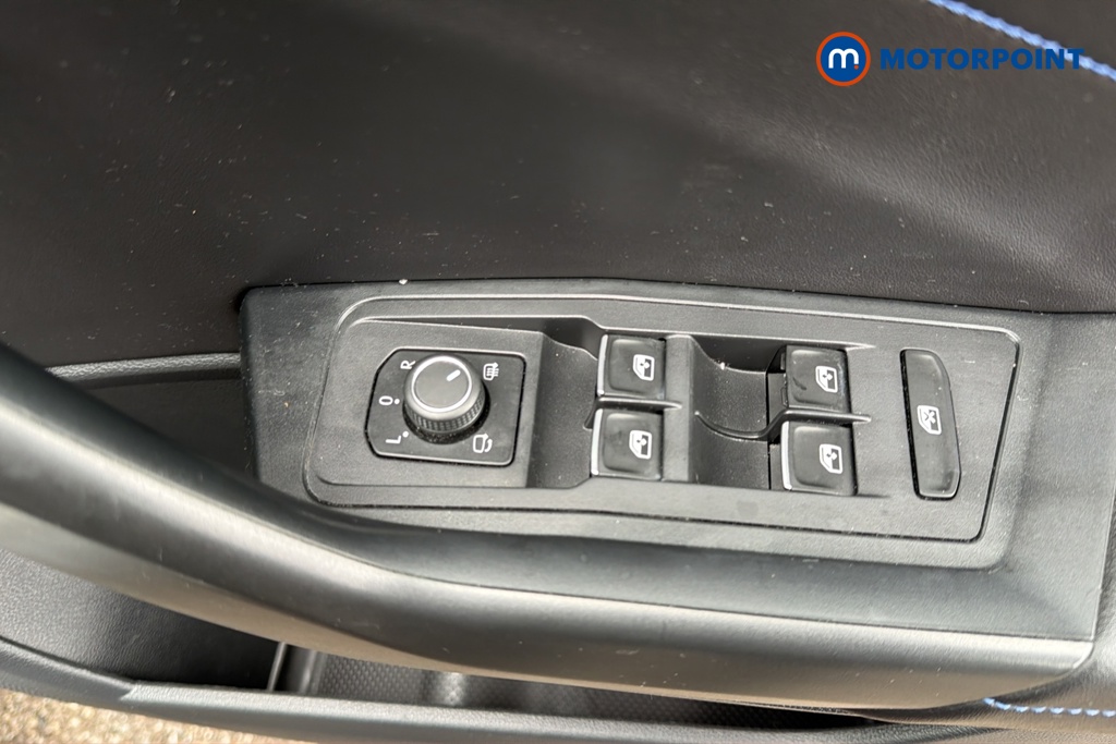 Volkswagen T-Roc R Automatic Petrol SUV - Stock Number (1685222) - 19th supplementary image
