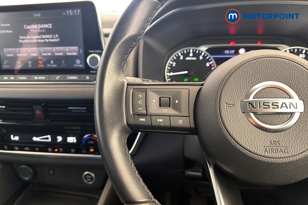 Nissan Qashqai Acenta Premium Manual Petrol SUV - Stock Number (1685732) - 4th supplementary image