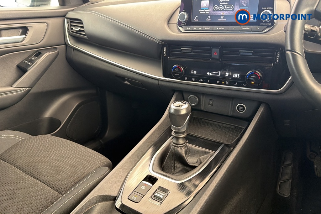 Nissan Qashqai Acenta Premium Manual Petrol SUV - Stock Number (1685732) - 15th supplementary image