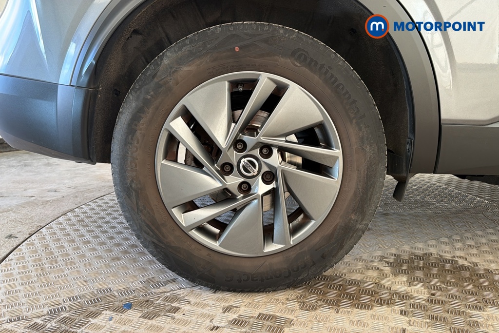 Nissan Qashqai Acenta Premium Manual Petrol SUV - Stock Number (1685732) - 46th supplementary image