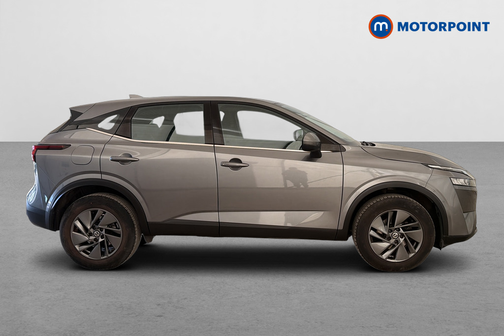 Nissan Qashqai Acenta Premium Manual Petrol SUV - Stock Number (1685732) - Passenger side