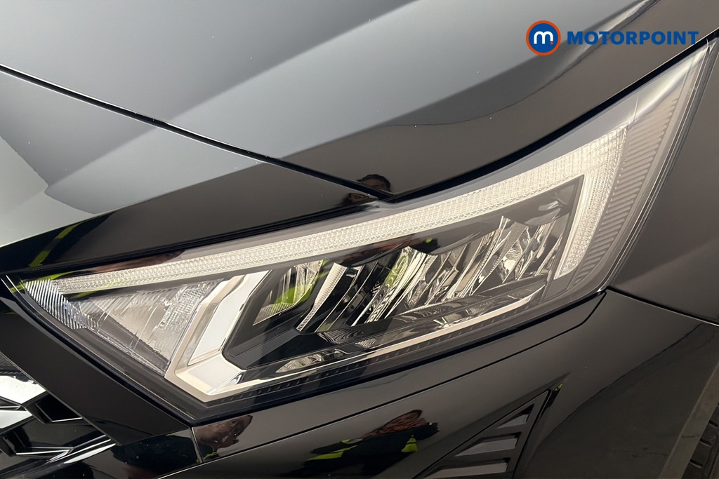 Hyundai I20 Tech Line Automatic Petrol Hatchback - Stock Number (1686030) - 42nd supplementary image