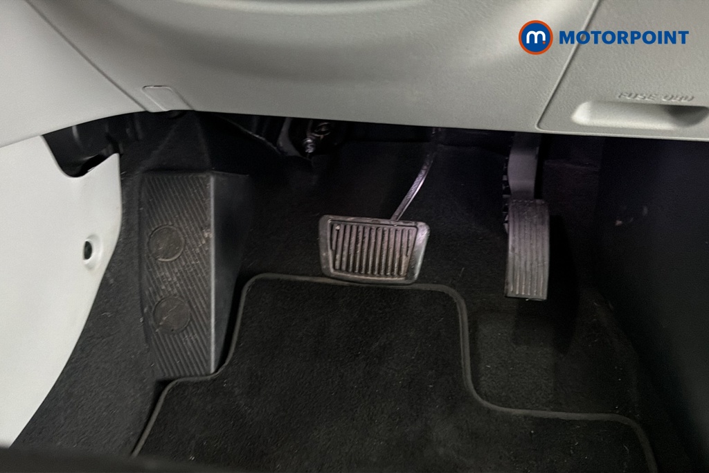 Hyundai I20 Tech Line Automatic Petrol Hatchback - Stock Number (1686045) - 24th supplementary image