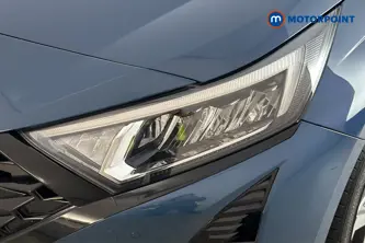 Hyundai I20 Tech Line Automatic Petrol Hatchback - Stock Number (1686045) - 42nd supplementary image