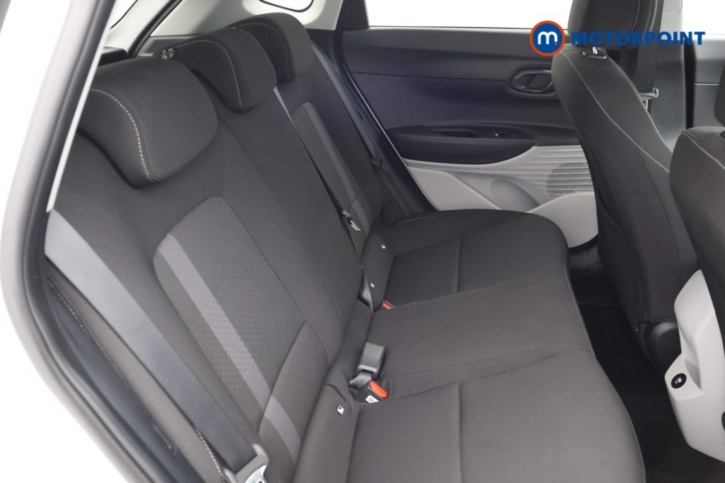 Hyundai I20 Tech Line Automatic Petrol Hatchback - Stock Number (1686048) - 17th supplementary image