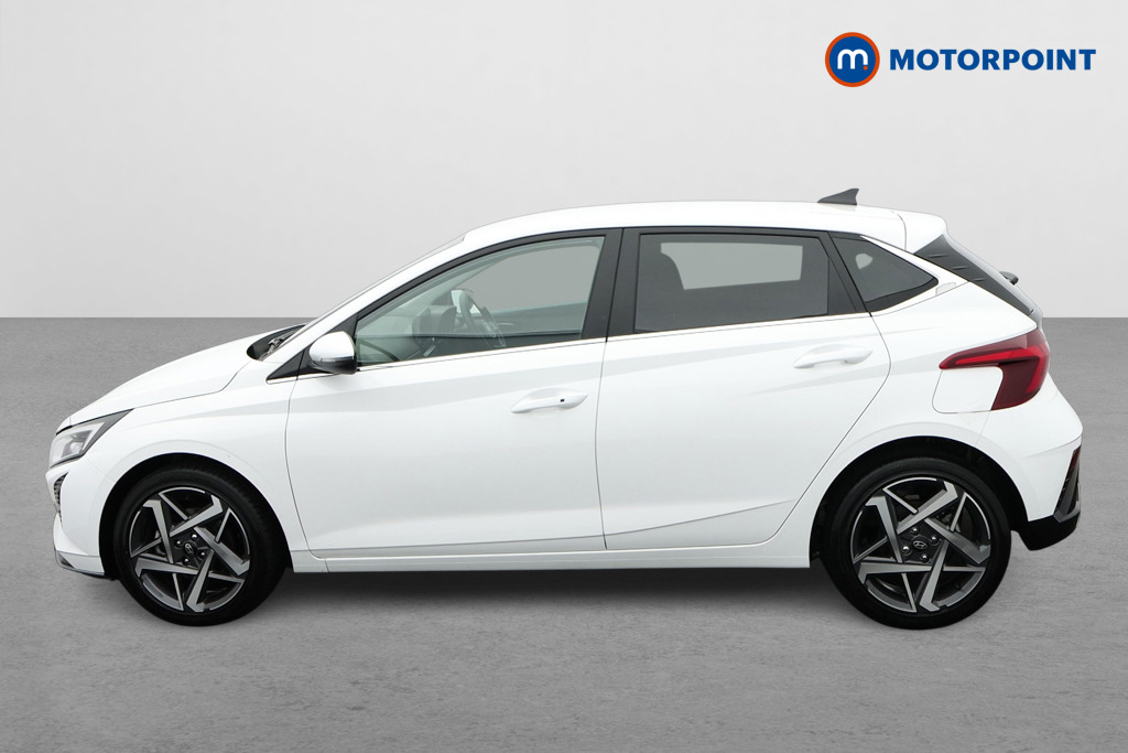 Hyundai I20 Tech Line Automatic Petrol Hatchback - Stock Number (1686048) - Passenger side