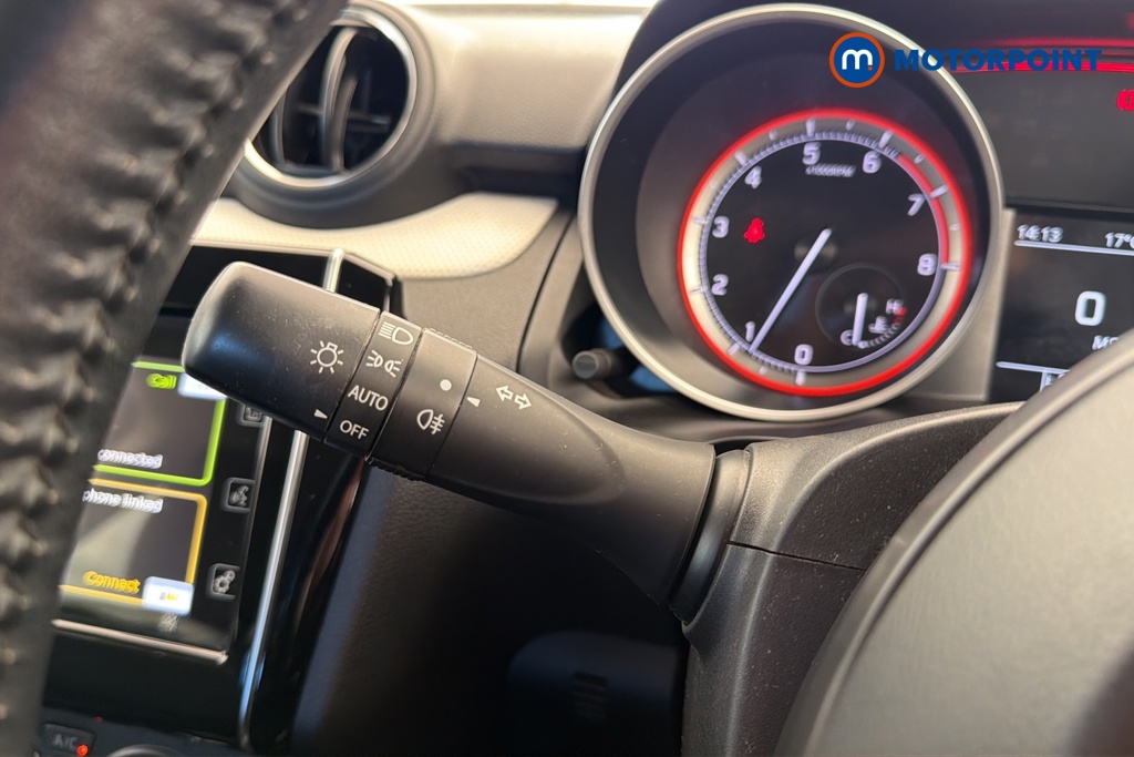 Suzuki Swift Sz-L Manual Petrol Hatchback - Stock Number (1686343) - 5th supplementary image