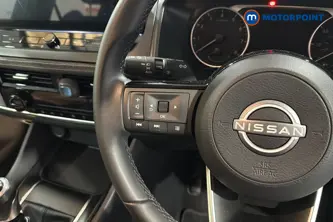 Nissan Qashqai Acenta Premium Manual Petrol SUV - Stock Number (1686346) - 4th supplementary image