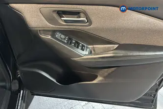 Nissan Qashqai Acenta Premium Manual Petrol SUV - Stock Number (1686346) - 18th supplementary image