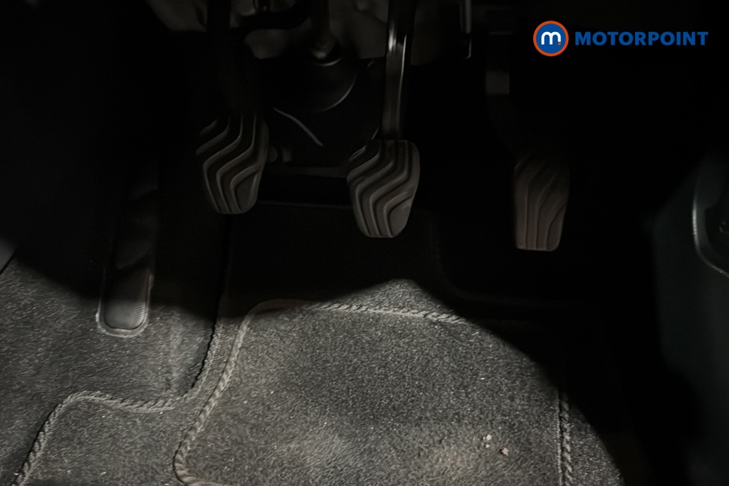 Nissan Qashqai Acenta Premium Manual Petrol SUV - Stock Number (1686346) - 24th supplementary image