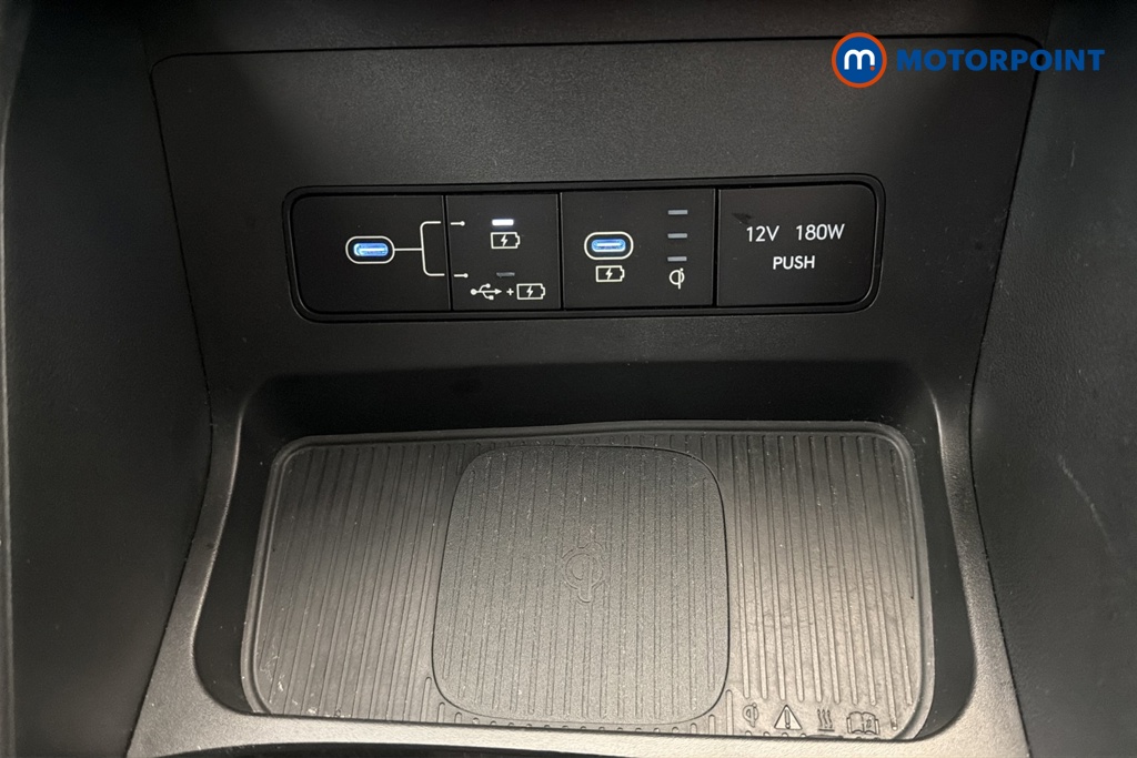 Hyundai Tucson Premium Manual Petrol SUV - Stock Number (1686413) - 17th supplementary image