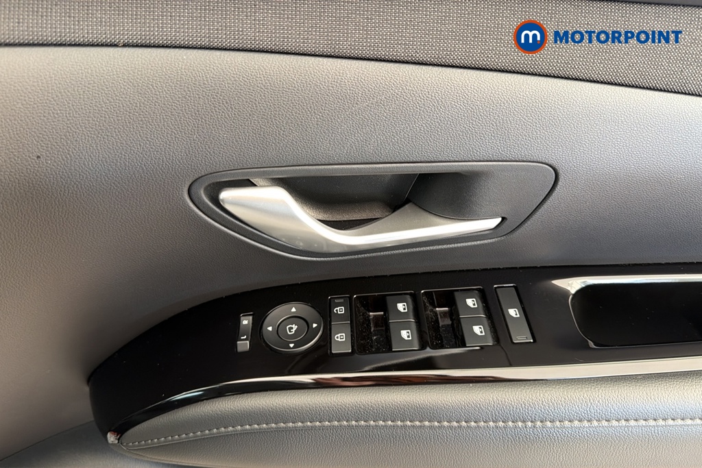 Hyundai Tucson Premium Manual Petrol SUV - Stock Number (1686413) - 19th supplementary image