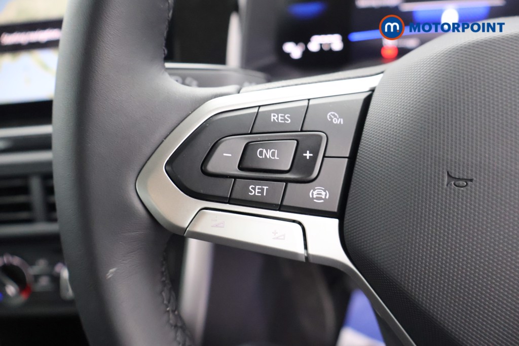 Volkswagen Polo Life Manual Petrol Hatchback - Stock Number (1686418) - 2nd supplementary image