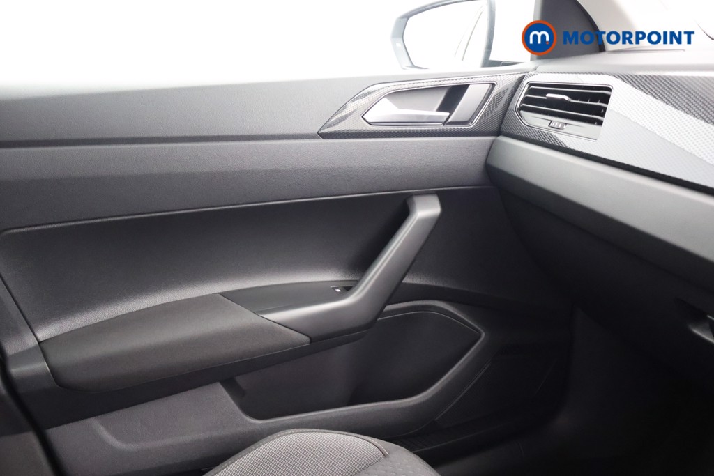 Volkswagen Polo Life Manual Petrol Hatchback - Stock Number (1686418) - 12th supplementary image