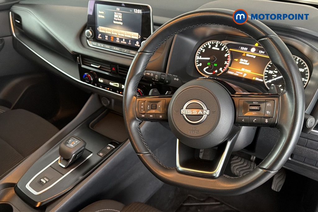 Nissan Qashqai Acenta Premium Automatic Petrol SUV - Stock Number (1590460) - 2nd supplementary image