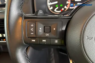 Nissan Qashqai Acenta Premium Automatic Petrol SUV - Stock Number (1590460) - 4th supplementary image