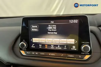 Nissan Qashqai Acenta Premium Automatic Petrol SUV - Stock Number (1590460) - 8th supplementary image