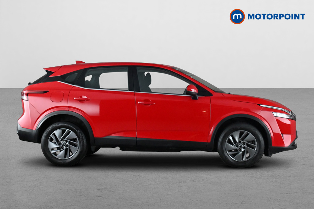 Nissan Qashqai Acenta Premium Automatic Petrol SUV - Stock Number (1590460) - Passenger side